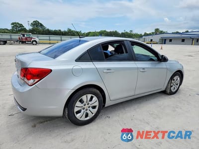 Trzecie zdjęcie samochodu z tyłu: 2014 CHEVROLET CRUZE LS VIN:1G1PA5SH9E7280942 - miniatura