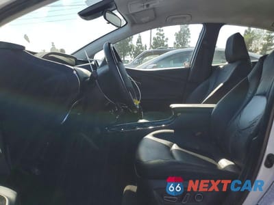 Zdjęcie 7 z 12 samochodu: 2017 TOYOTA PRIUS PRIME PREMIUM VIN:JTDKARFP4H3008157 - miniatura
