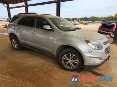 Czwarte zdjęcie samochodu z boku: 2017 CHEVROLET EQUINOX LT VIN:2GNALCEKXH6314322 - miniatura