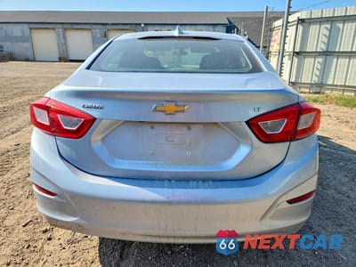 Zdjęcie 6 z 12 samochodu: 2018 CHEVROLET CRUZE LT VIN:1G1BE5SM2J7113344 - miniatura