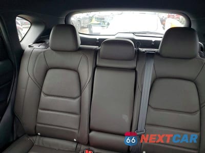 Zdjęcie 10 z 13 samochodu: 2021 MAZDA CX-5 SIGNATURE VIN:JM3KFBEY0M0429850 - miniatura