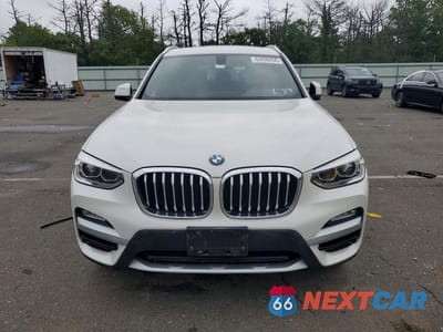 Piąte zdjęcie samochodu w środku: 2018 BMW X3 XDRIVE30I VIN:5UXTR9C54JLC75628 - miniatura