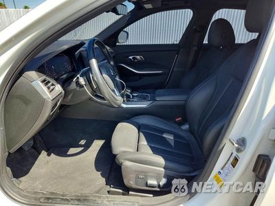 Zdjęcie 7 z 13 samochodu: 2021 BMW 330I VIN:3MW5R1J07M8B99900 - miniatura