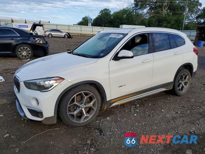 2018 BMW X1 XDRIVE28I WBXHT3C34J5F90974 - główne zdjęcie licytacji z USA - miniatura