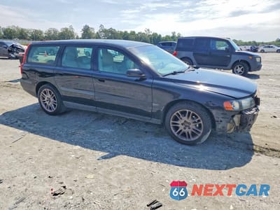 Czwarte zdjęcie samochodu z boku: 2004 VOLVO V70 FWD VIN:YV1SW59V342403042 - miniatura