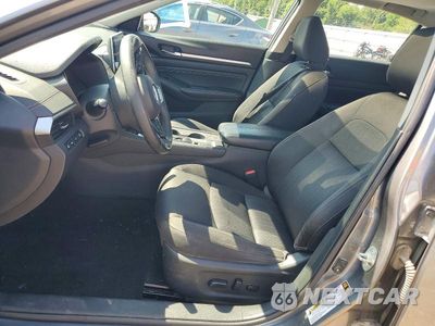 Zdjęcie 7 z 13 samochodu: 2019 NISSAN ALTIMA SV VIN:1N4BL4DV3KC105796 - miniatura