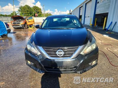 Piąte zdjęcie samochodu w środku: 2017 NISSAN ALTIMA 2.5 SL VIN:1N4AL3AP3HC163282 - miniatura