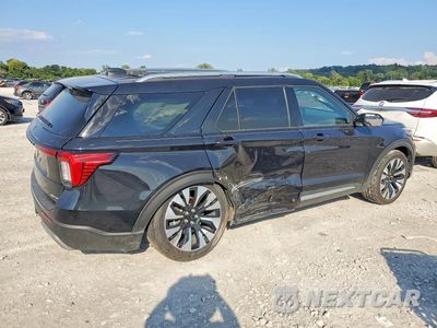 Trzecie zdjęcie samochodu z tyłu: 2025 FORD EXPLORER PLATINUM VIN:1FMUK8HH2SGB42456 - miniatura