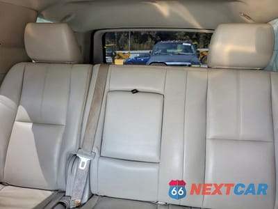 Zdjęcie 10 z 13 samochodu: 2013 CHEVROLET TAHOE C1500 LT VIN:1GNSCBE05DR143832 - miniatura