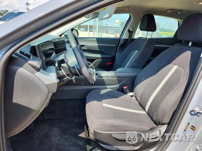 Zdjęcie 7 z 13 samochodu: 2026 HYUNDAI SONATA HYBRID BLUE VIN:KMHL24JJ7TA165334 - miniatura