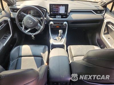 Zdjęcie 8 z 12 samochodu: 2020 TOYOTA RAV4 XSE VIN:JTMEWRFV0LD546225 - miniatura