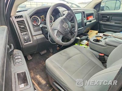 Zdjęcie 8 z 12 samochodu: 2019 RAM 1500 CLASSIC TRADESMAN VIN:1C6RR7KM1KS749443 - miniatura