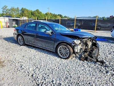Czwarte zdjęcie samochodu z boku: 2019 TOYOTA AVALON HYBRID LIMITED VIN:4T1B21FB4KU007672 - miniatura