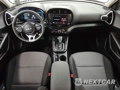 Zdjęcie 8 z 13 samochodu: 2025 KIA SOUL LX VIN:KNDJ23AU9S7954466 - miniatura
