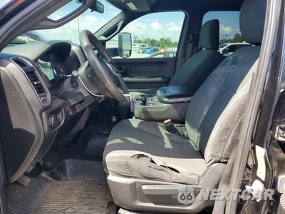 Zdjęcie 7 z 12 samochodu: 2021 RAM 3500 TRADESMAN VIN:3C63R3CL2MG540016 - miniatura