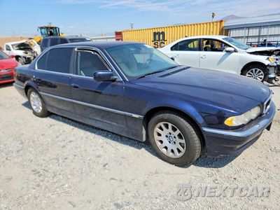 Czwarte zdjęcie samochodu z boku: 2001 BMW 740 IL VIN:WBAGH83441DP20235 - miniatura