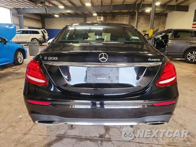 Zdjęcie 6 z 12 samochodu: 2018 MERCEDES-BENZ E 300 4MATIC VIN:WDDZF4KB3JA478359 - miniatura