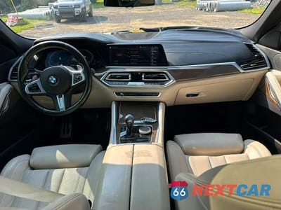 Zdjęcie 9 z 10 samochodu: 2020 BMW X6 SDRIVE 40I VIN:5UXCY4C06L9D37668 - miniatura