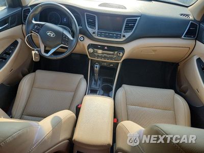 Zdjęcie 8 z 14 samochodu: 2017 HYUNDAI TUCSON LIMITED VIN:KM8J3CA26HU503318 - miniatura