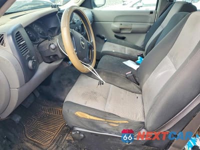 Zdjęcie 7 z 12 samochodu: 2007 CHEVROLET SILVERADO C1500 CLASSIC VIN:1GCEC19XX7Z639284 - miniatura