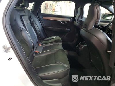 Zdjęcie 10 z 12 samochodu: 2020 VOLVO S90 T6 OCEAN RACE VIN:LVYA22MT4LP175385 - miniatura