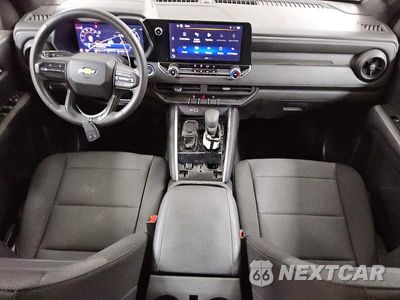 Zdjęcie 8 z 13 samochodu: 2025 CHEVROLET COLORADO VIN:1GCPSBEK9S1166223 - miniatura