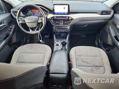 Zdjęcie 8 z 13 samochodu: 2022 FORD ESCAPE SE VIN:1FMCU0EZXNUB74257 - miniatura