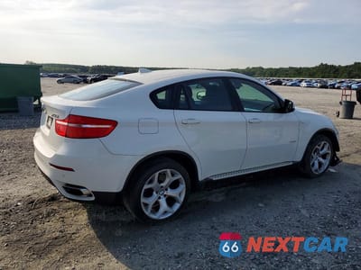 Trzecie zdjęcie samochodu z tyłu: 2011 BMW X6 XDRIVE50I VIN:5UXFG8C51BLZ96730 - miniatura