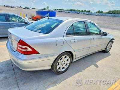 Trzecie zdjęcie samochodu z tyłu: 2006 MERCEDES-BENZ C 280 4MATIC VIN:WDBRF92H96F813287 - miniatura