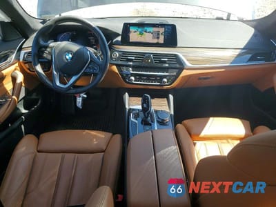 Zdjęcie 8 z 12 samochodu: 2020 BMW 530 XI VIN:WBAJR7C05LWW80975 - miniatura
