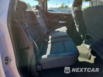 Zdjęcie 10 z 12 samochodu: 2018 CHEVROLET SILVERADO K1500 LT VIN:3GCUKREC4JG404385 - miniatura