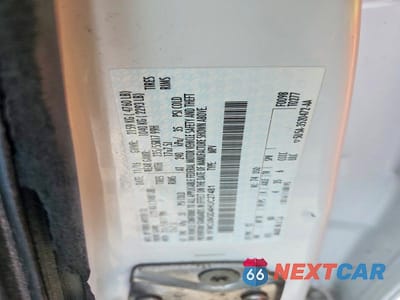 Zdjęcie 13 z 13 samochodu: 2017 FORD ESCAPE SE VIN:1FMCU9GD4HUC27481 - miniatura