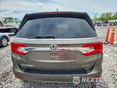 Zdjęcie 6 z 13 samochodu: 2018 HONDA ODYSSEY ELITE VIN:5FNRL6H90JB035810 - miniatura