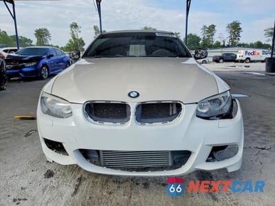 Piąte zdjęcie samochodu w środku: 2011 BMW 335 XI VIN:WBAKF9C52BE620550 - miniatura