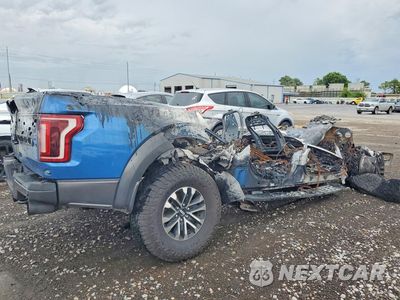 Trzecie zdjęcie samochodu z tyłu: 2019 FORD F150 RAPTOR VIN:1FTFW1RG3KFB74885 - miniatura