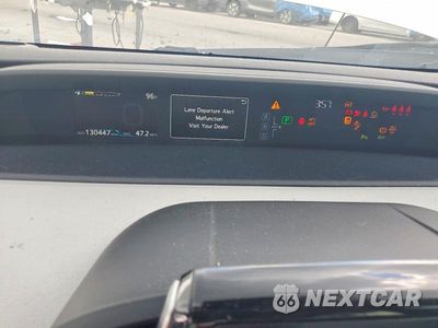 Zdjęcie 9 z 12 samochodu: 2019 TOYOTA PRIUS LIMITED VIN:JTDKARFU8K3073509 - miniatura