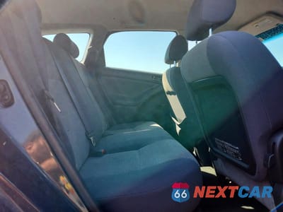 Zdjęcie 10 z 12 samochodu: 2005 TOYOTA MATRIX BASE VIN:2T1KR32E55C403638 - miniatura