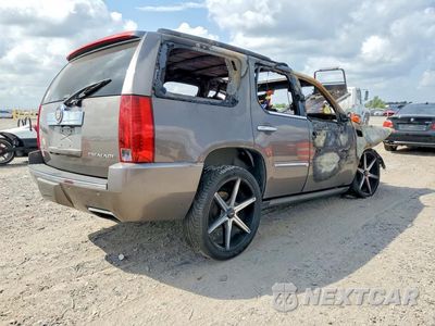Trzecie zdjęcie samochodu z tyłu: 2014 CADILLAC ESCALADE PLATINUM VIN:1GYS4DEF9ER166189 - miniatura