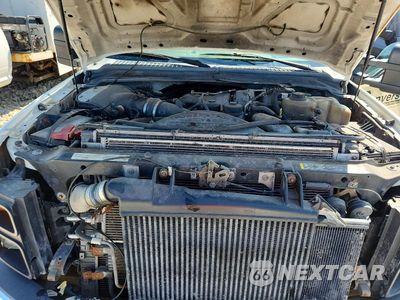 Zdjęcie 11 z 12 samochodu: 2008 FORD F550 SUPER DUTY VIN:1FDAF56R08EA05912 - miniatura