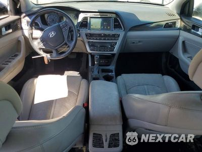 Zdjęcie 8 z 12 samochodu: 2015 HYUNDAI SONATA LIMITED VIN:5NPE34AF8FH049546 - miniatura