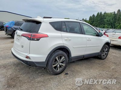 Trzecie zdjęcie samochodu z tyłu: 2017 TOYOTA RAV4 XLE VIN:JTMRFREV3HD199161 - miniatura