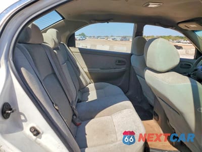 Zdjęcie 10 z 12 samochodu: 2004 KIA OPTIMA LX VIN:KNAGD126145318693 - miniatura