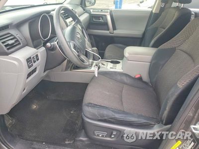 Zdjęcie 7 z 13 samochodu: 2012 TOYOTA 4RUNNER SR5 VIN:JTEZU5JR7C5040584 - miniatura