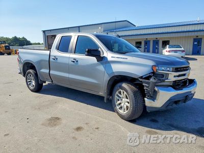 Czwarte zdjęcie samochodu z boku: 2019 CHEVROLET SILVERADO K1500 LT VIN:1GCRYDEK9KZ271851 - miniatura