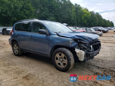 Czwarte zdjęcie samochodu z boku: 2009 TOYOTA RAV4 BASE VIN:JTMZF33V395010116 - miniatura