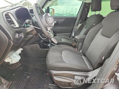 Zdjęcie 7 z 12 samochodu: 2021 JEEP RENEGADE LATITUDE VIN:ZACNJCBB4MPN10206 - miniatura