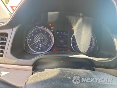 Zdjęcie 9 z 12 samochodu: 2019 HYUNDAI ELANTRA SE VIN:5NPD84LF6KH403200 - miniatura