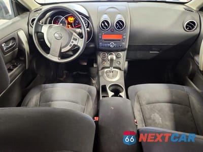 Zdjęcie 8 z 13 samochodu: 2010 NISSAN ROGUE S VIN:JN8AS5MVXAW118870 - miniatura