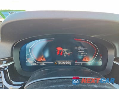 Zdjęcie 9 z 12 samochodu: 2021 BMW 530 XI VIN:WBA13BJ04MWW99171 - miniatura