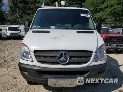 Piąte zdjęcie samochodu w środku: 2012 MERCEDES-BENZ SPRINTER 2500 VIN:WD3PE7CC7C5711209 - miniatura